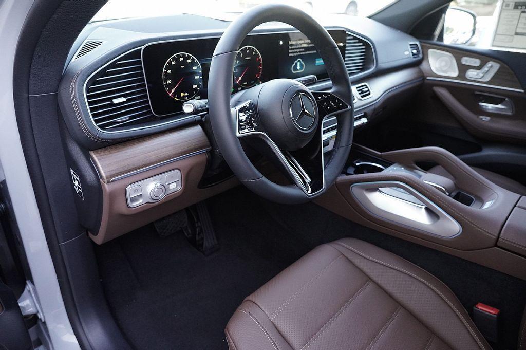 new 2026 Mercedes-Benz GLE 450 car, priced at $86,985