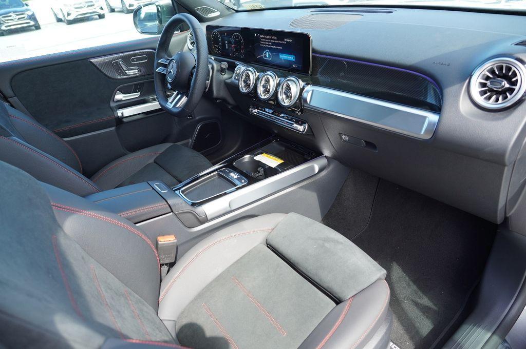 new 2025 Mercedes-Benz AMG GLB 35 car, priced at $58,172