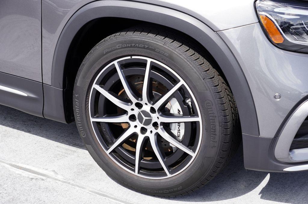 new 2025 Mercedes-Benz AMG GLB 35 car, priced at $58,172