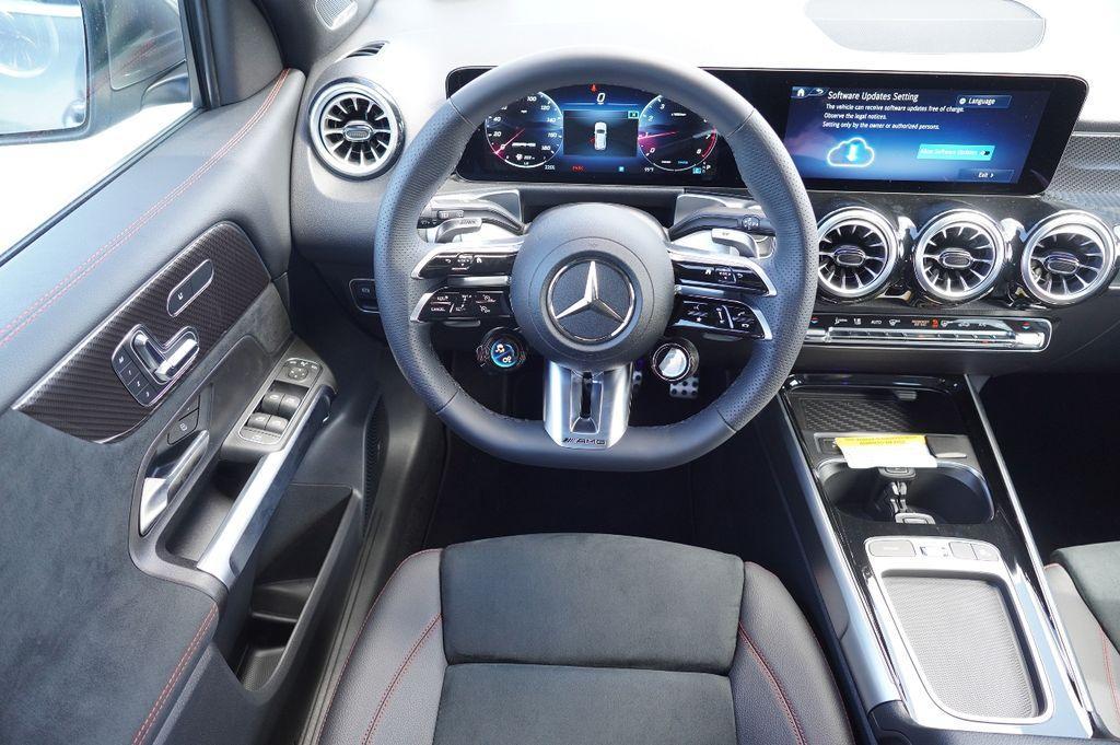 new 2025 Mercedes-Benz AMG GLB 35 car, priced at $58,172
