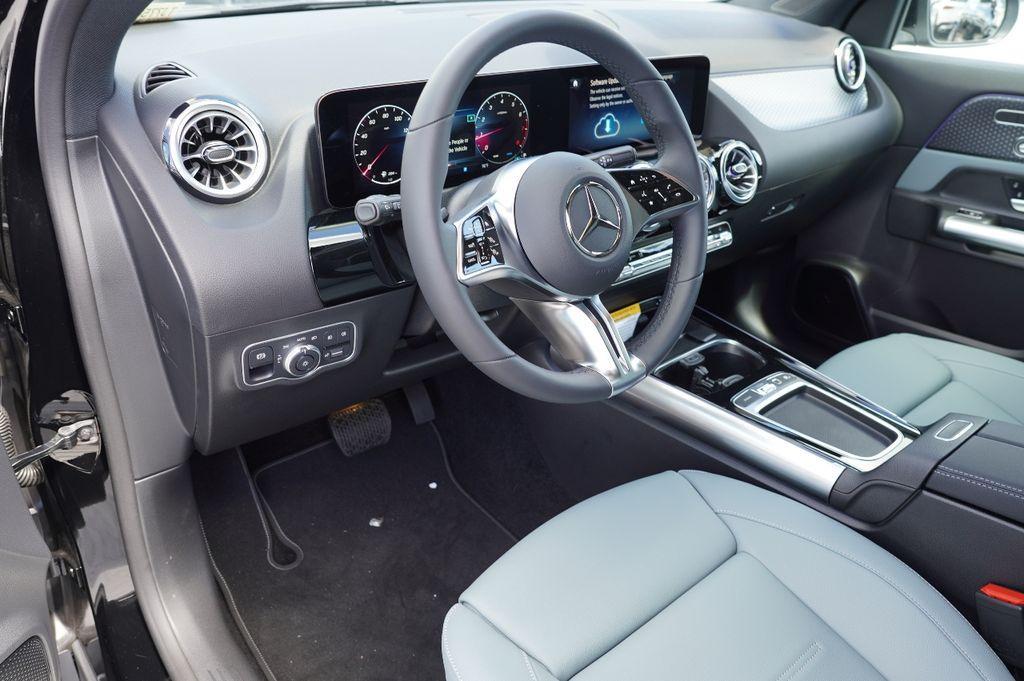 new 2026 Mercedes-Benz GLA 250 car, priced at $46,825
