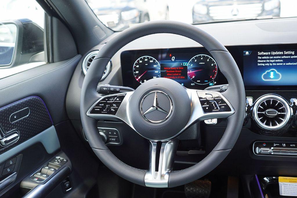 new 2026 Mercedes-Benz GLA 250 car, priced at $46,825