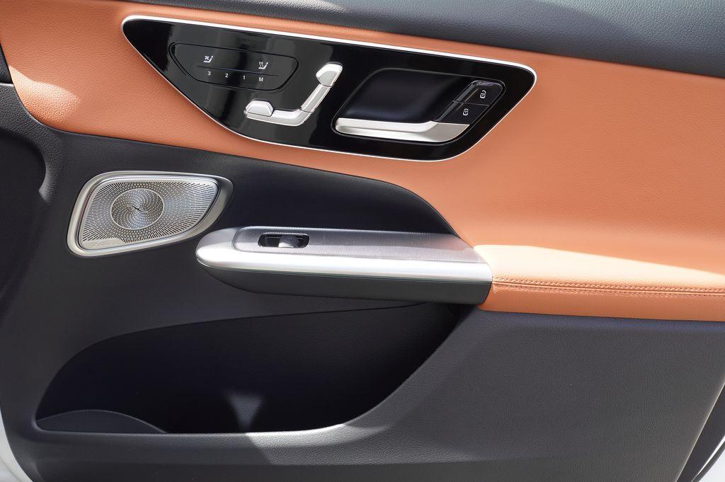 new 2026 Mercedes-Benz GLC 300 car, priced at $56,300