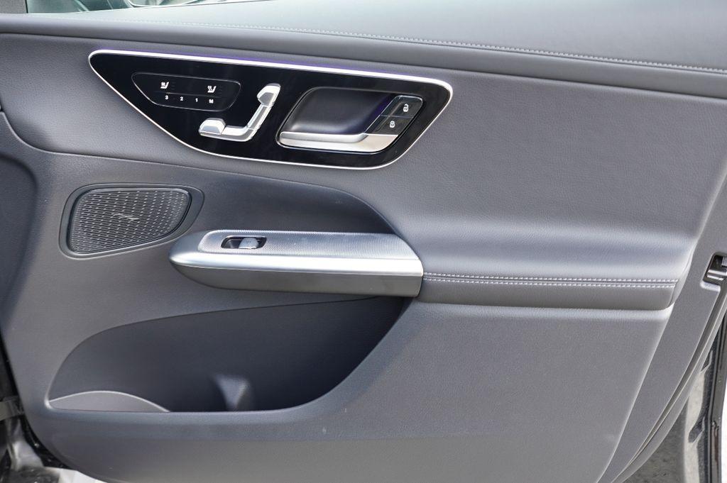 new 2025 Mercedes-Benz GLC 300 car, priced at $53,552
