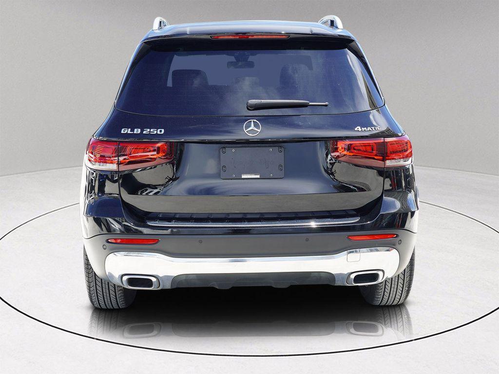used 2021 Mercedes-Benz GLB 250 car, priced at $26,990