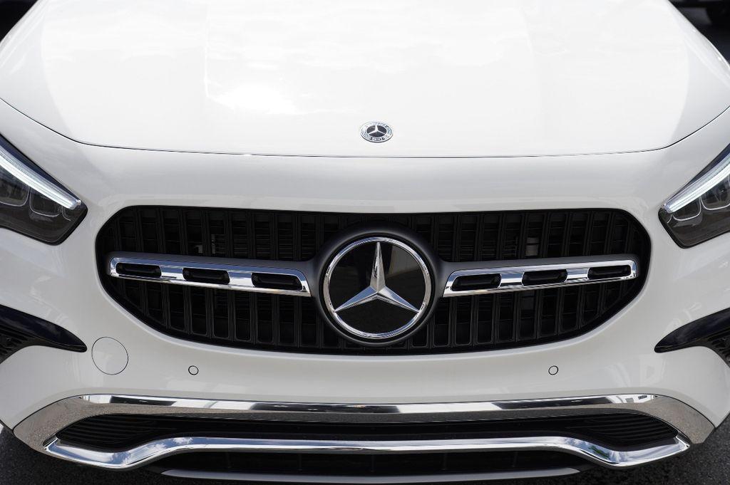 new 2026 Mercedes-Benz GLA 250 car, priced at $47,105