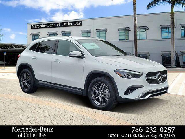 new 2025 Mercedes-Benz GLA 250 car, priced at $45,090