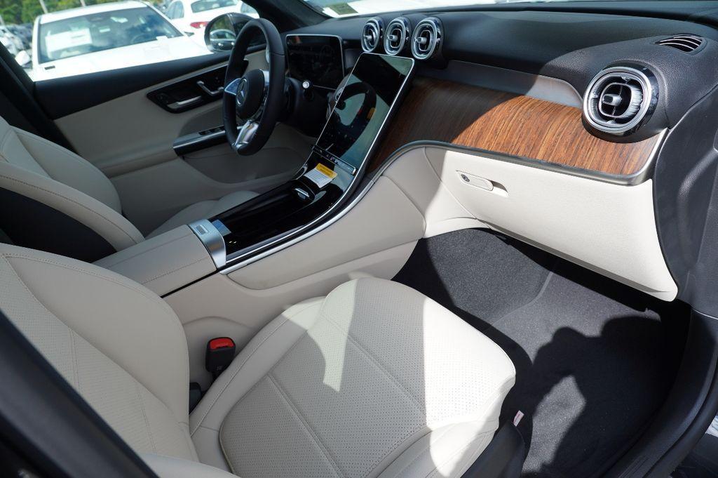 new 2025 Mercedes-Benz GLC 300 car, priced at $55,244