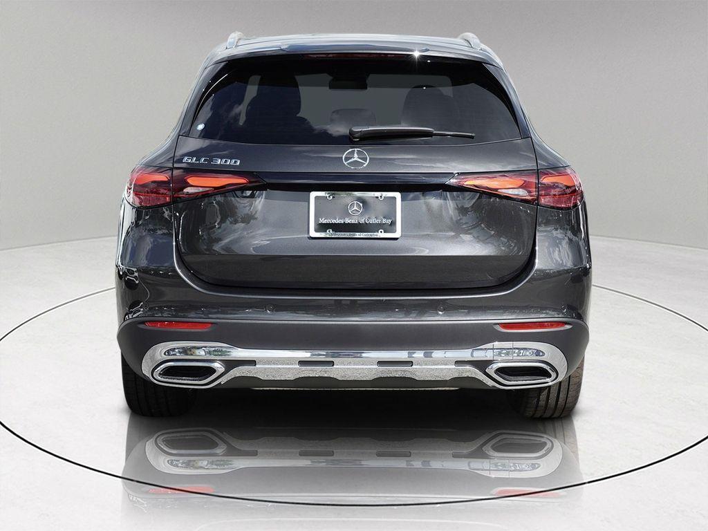 new 2025 Mercedes-Benz GLC 300 car, priced at $55,244