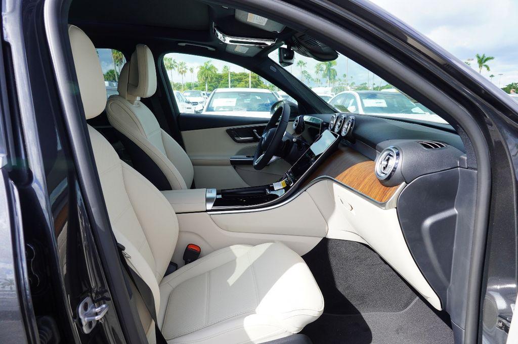 new 2025 Mercedes-Benz GLC 300 car, priced at $55,244