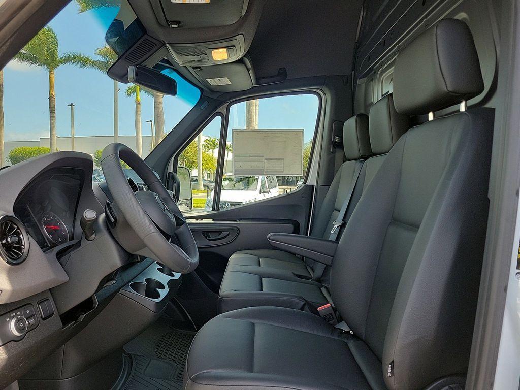 new 2025 Mercedes-Benz Sprinter 2500 car, priced at $65,452
