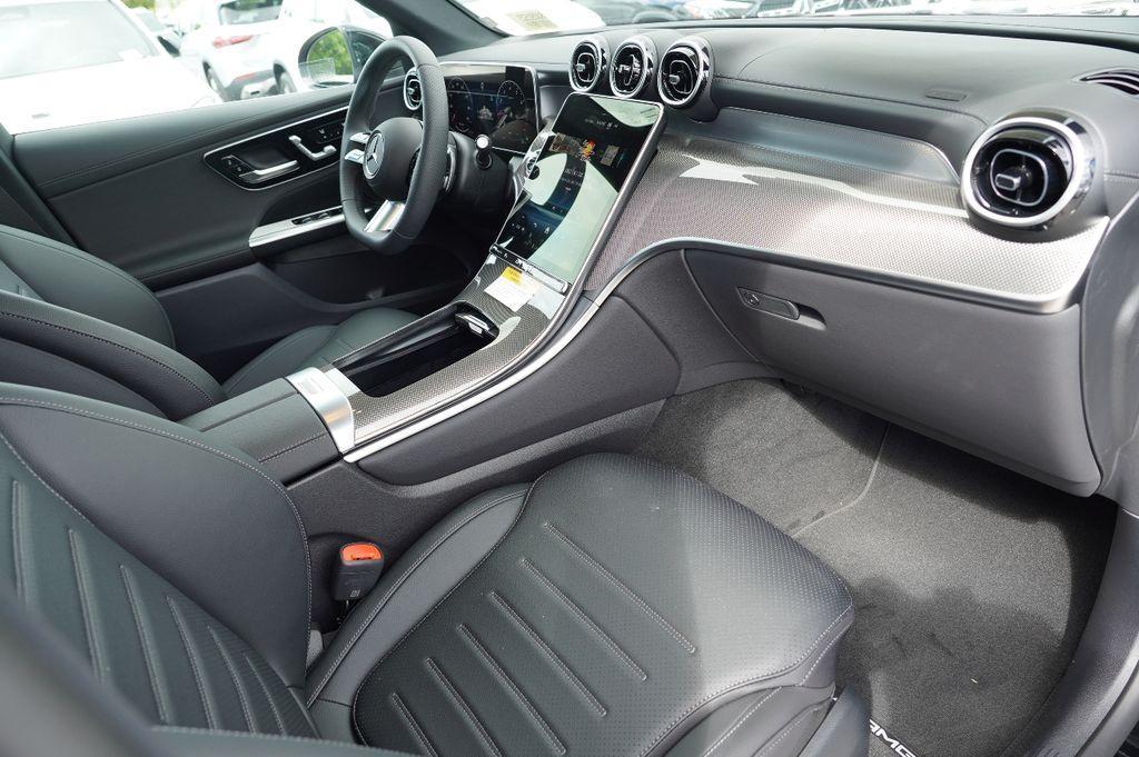new 2025 Mercedes-Benz GLC 300 car, priced at $53,552