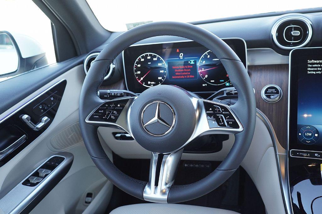 new 2026 Mercedes-Benz GLC 300 car, priced at $47,080