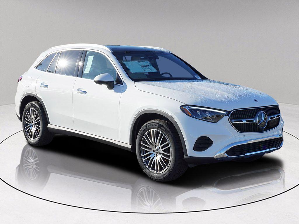 new 2026 Mercedes-Benz GLC 300 car, priced at $47,080