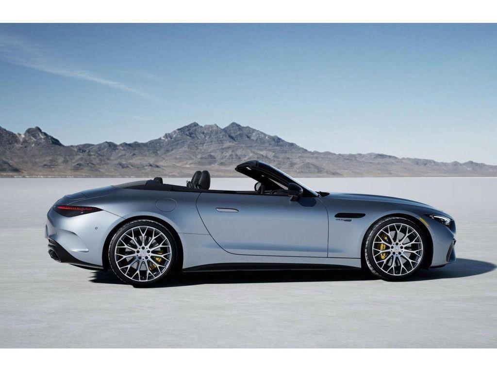 new 2025 Mercedes-Benz AMG SL 63 car, priced at $204,505