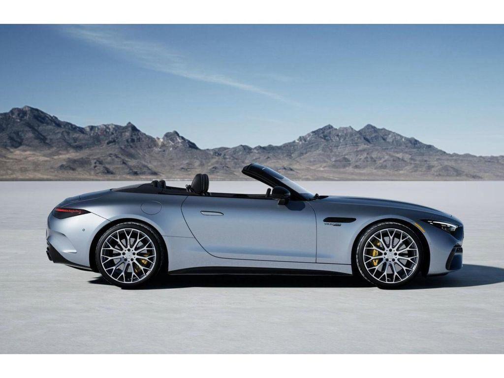 new 2025 Mercedes-Benz AMG SL 63 car, priced at $204,505