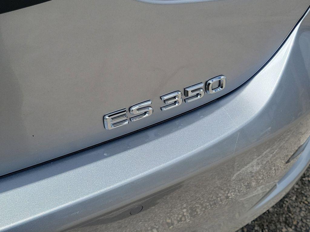 used 2022 Lexus ES 350 car, priced at $37,119