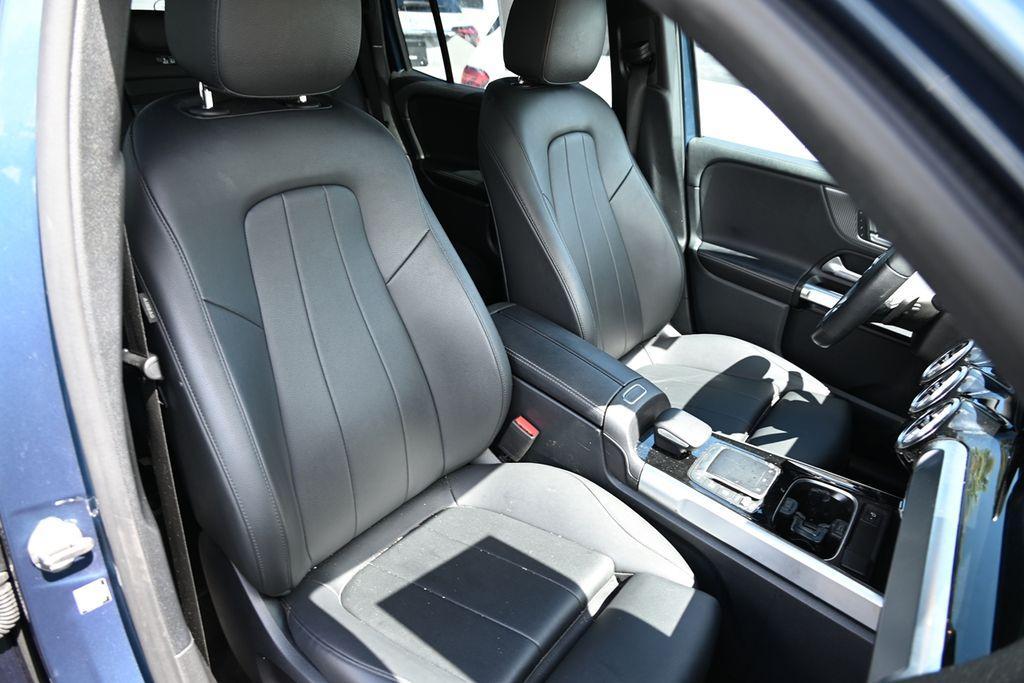 used 2022 Mercedes-Benz GLB 250 car, priced at $30,937