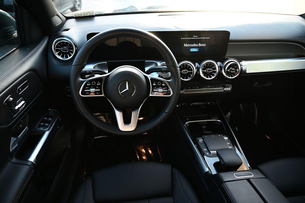 used 2022 Mercedes-Benz GLB 250 car, priced at $30,484