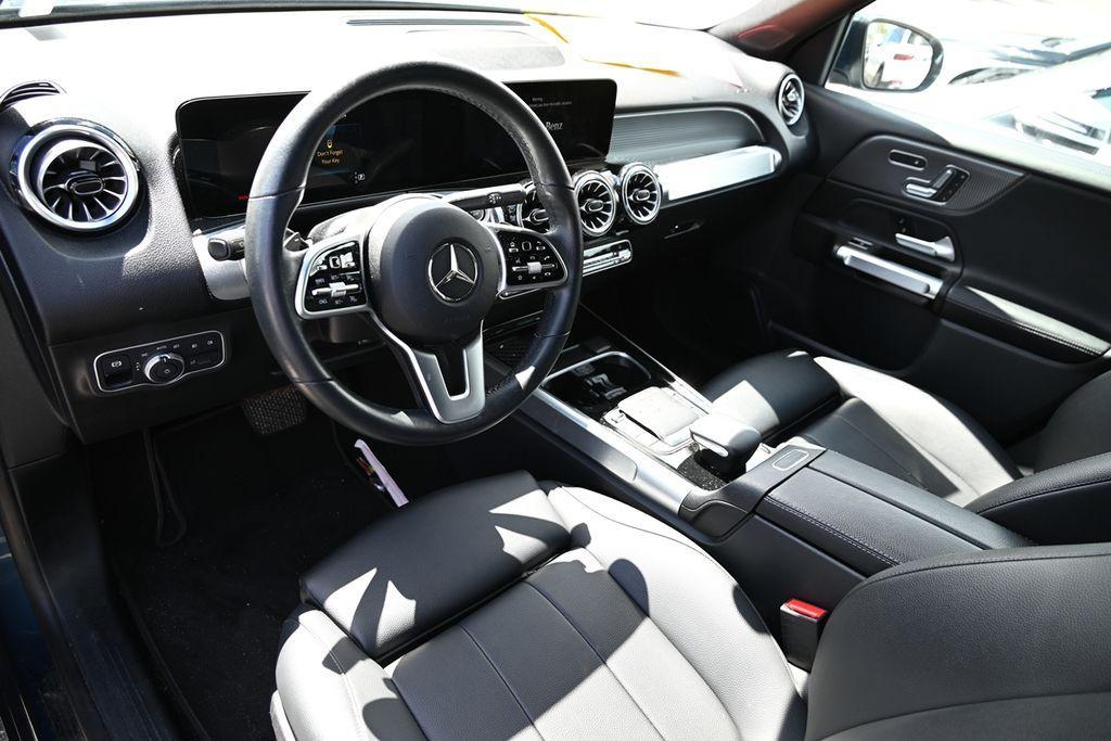 used 2022 Mercedes-Benz GLB 250 car, priced at $30,937