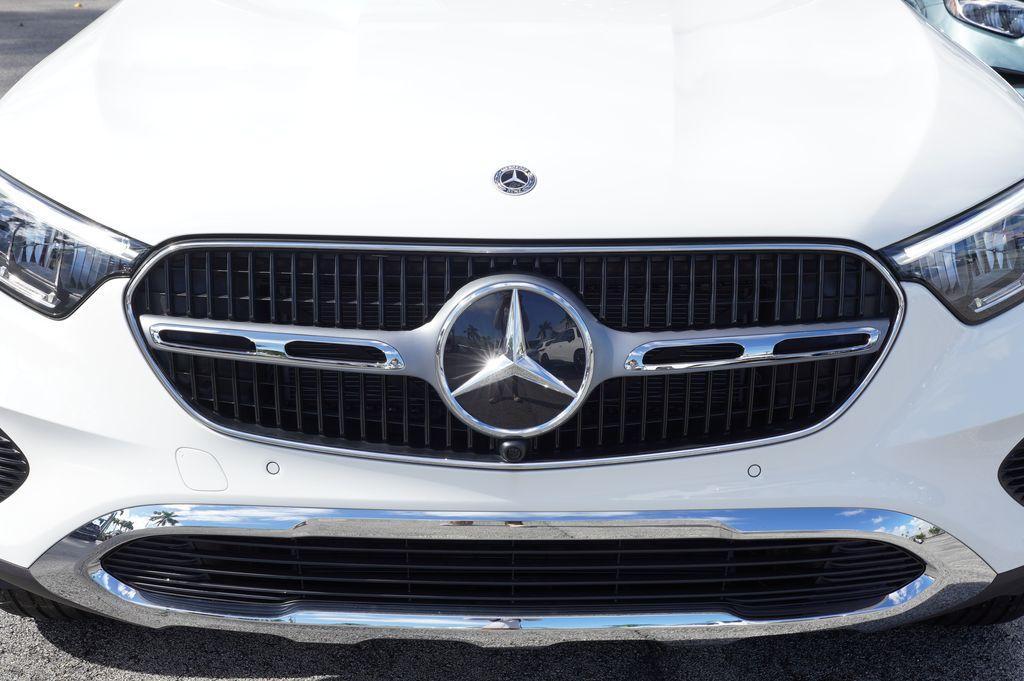 new 2026 Mercedes-Benz GLC 300 car, priced at $53,510