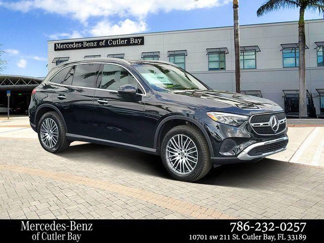 new 2025 Mercedes-Benz GLC 300 car, priced at $51,585