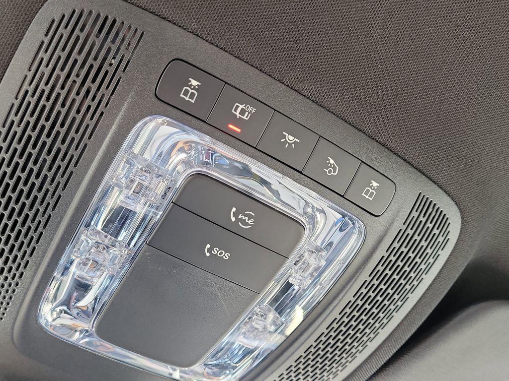 used 2025 Mercedes-Benz GLB 250 car, priced at $41,252