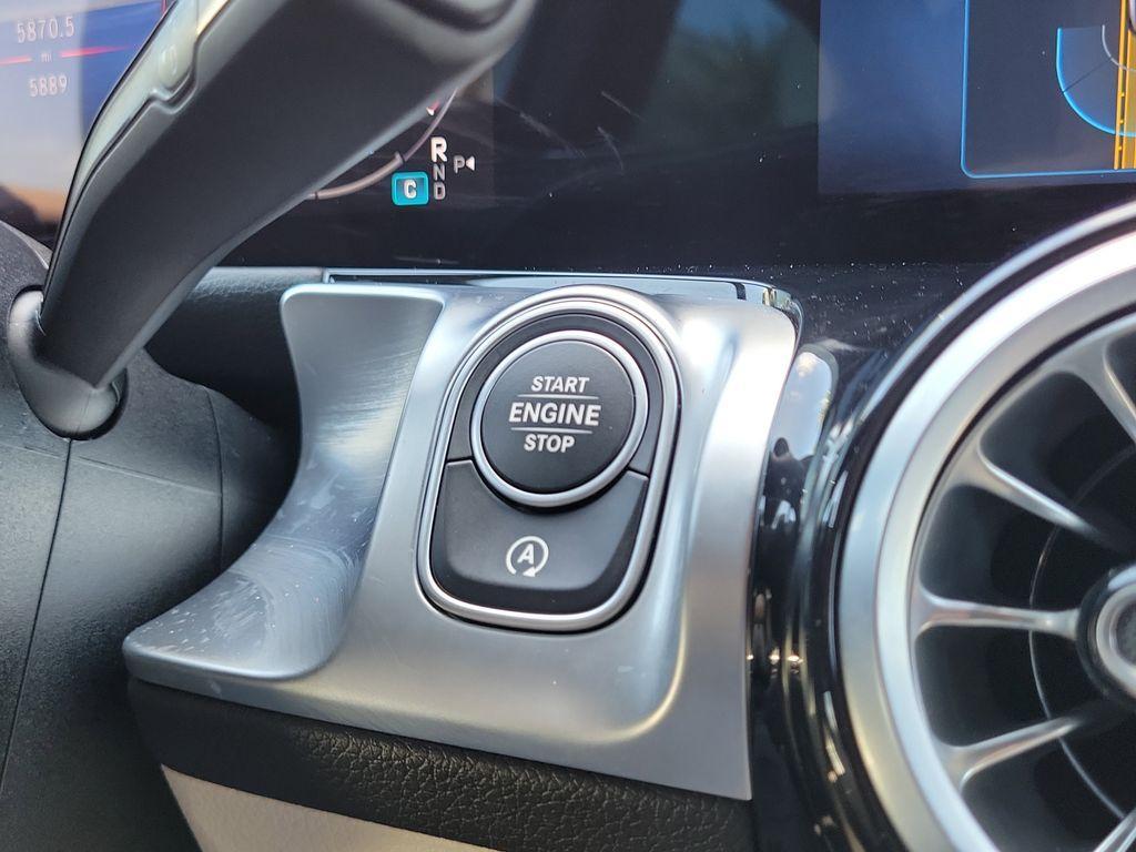 used 2025 Mercedes-Benz GLB 250 car, priced at $41,252