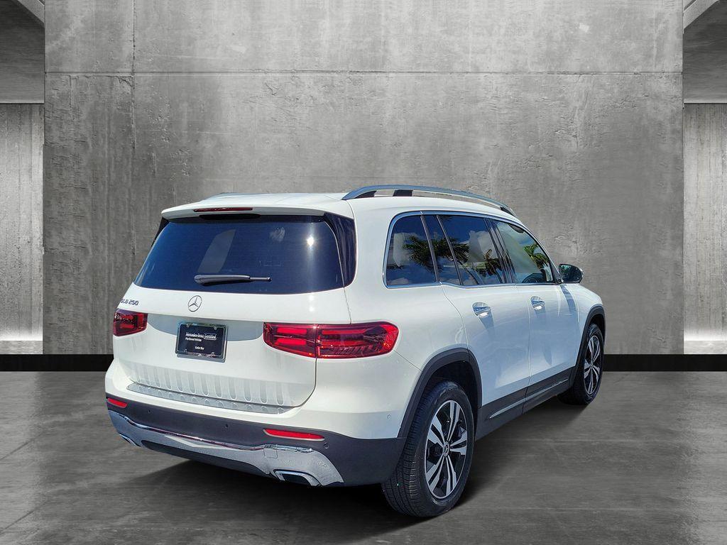 used 2025 Mercedes-Benz GLB 250 car, priced at $41,252