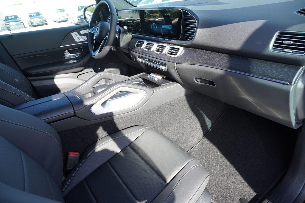 new 2026 Mercedes-Benz GLE 350 car, priced at $74,550