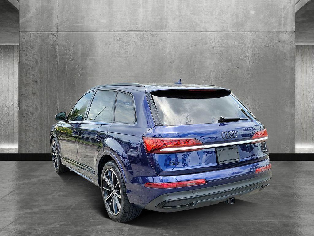 used 2021 Audi Q7 car, priced at $33,900