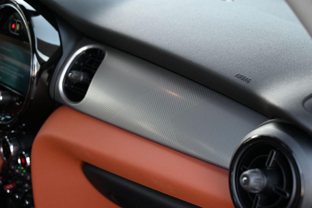 used 2024 MINI Hardtop car, priced at $28,120