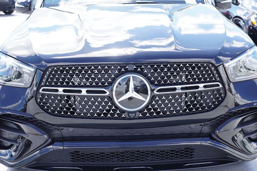 new 2026 Mercedes-Benz GLE 450 car, priced at $80,880