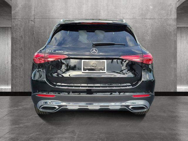 new 2025 Mercedes-Benz GLC 300 car, priced at $51,585