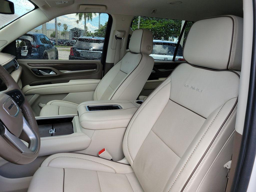 used 2022 GMC Yukon car, priced at $57,990