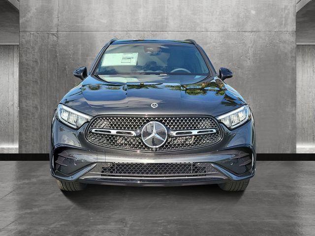 new 2025 Mercedes-Benz GLC 300 car, priced at $58,985