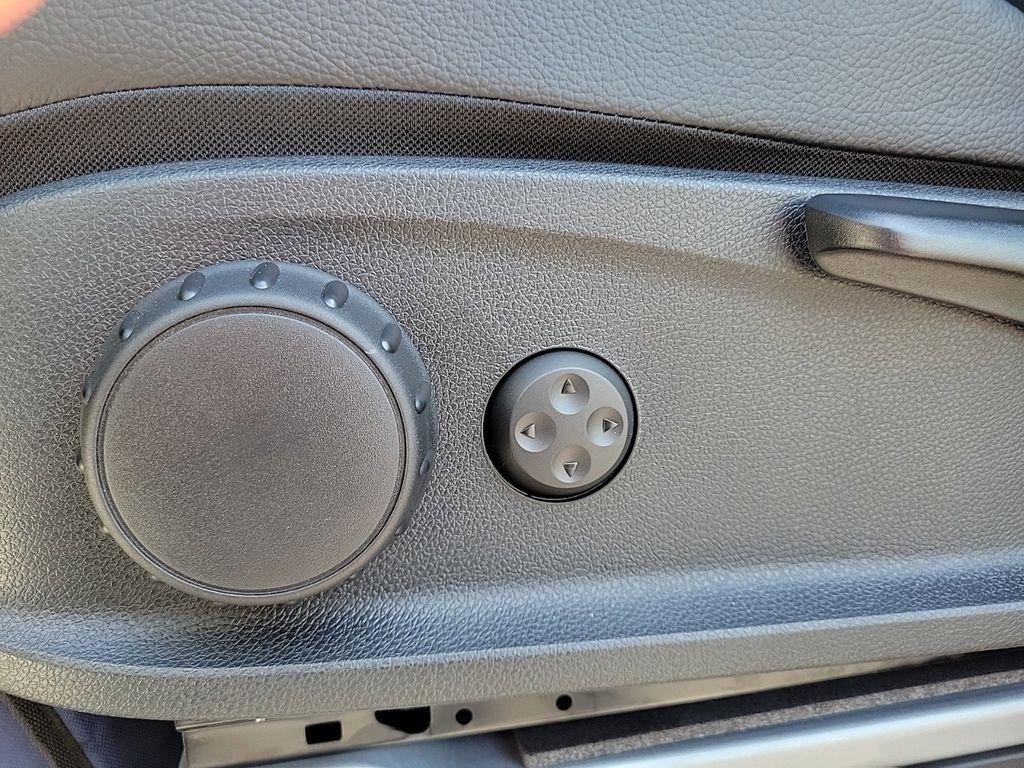 new 2025 Mercedes-Benz Sprinter 2500 car, priced at $70,236