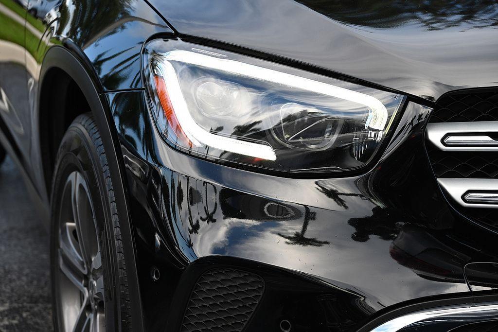 used 2021 Mercedes-Benz GLC 300 car, priced at $23,403