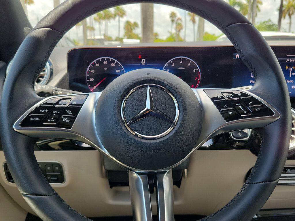 used 2025 Mercedes-Benz GLA 250 car, priced at $38,900