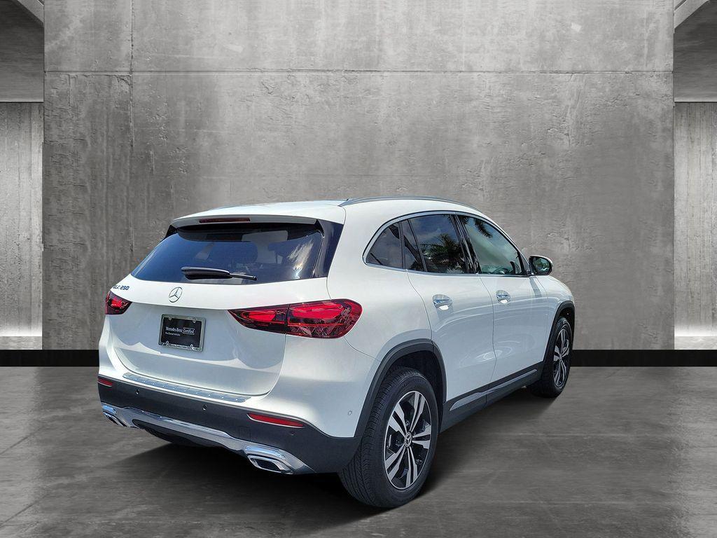 used 2025 Mercedes-Benz GLA 250 car, priced at $38,900