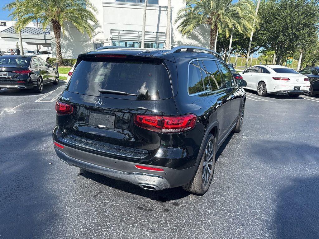 used 2021 Mercedes-Benz GLB 250 car, priced at $26,990