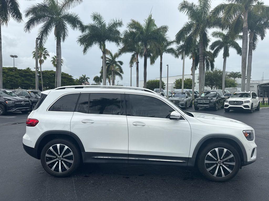 used 2022 Mercedes-Benz GLB 250 car, priced at $28,137