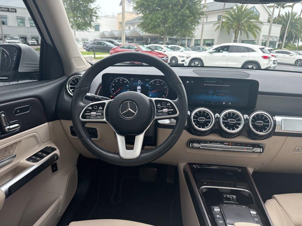 used 2022 Mercedes-Benz GLB 250 car, priced at $28,137