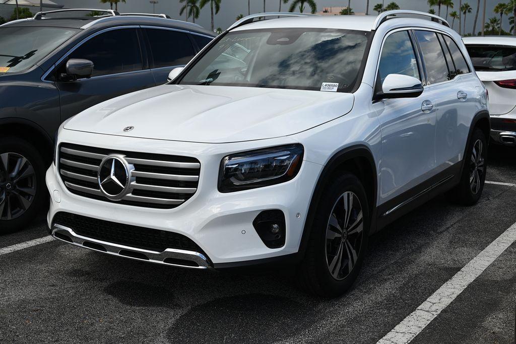 used 2025 Mercedes-Benz GLB 250 car, priced at $45,913