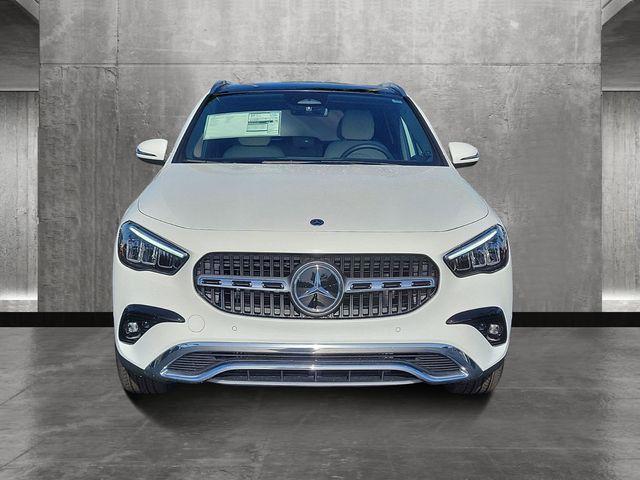 new 2025 Mercedes-Benz GLA 250 car, priced at $47,190