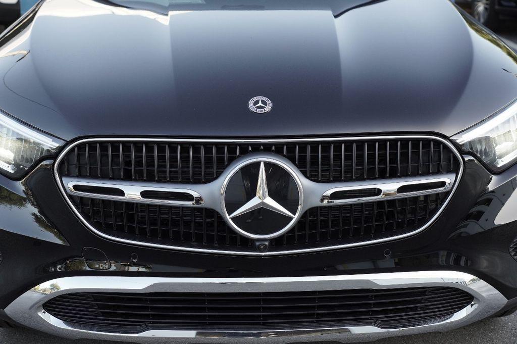 new 2026 Mercedes-Benz GLC 300 car, priced at $54,825