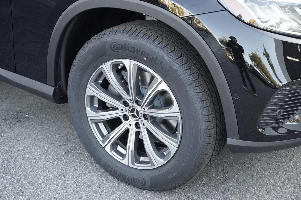 new 2026 Mercedes-Benz GLC 300 car, priced at $54,825