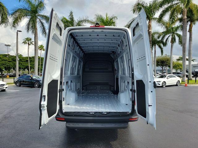 new 2025 Mercedes-Benz Sprinter 2500 car, priced at $65,452