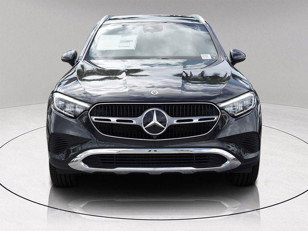 new 2025 Mercedes-Benz GLC 300 car, priced at $54,639