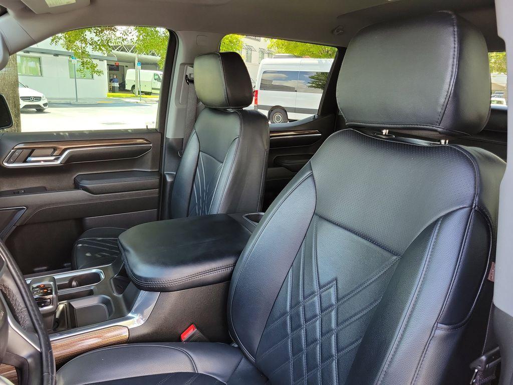 used 2024 Chevrolet Silverado 1500 car, priced at $46,990